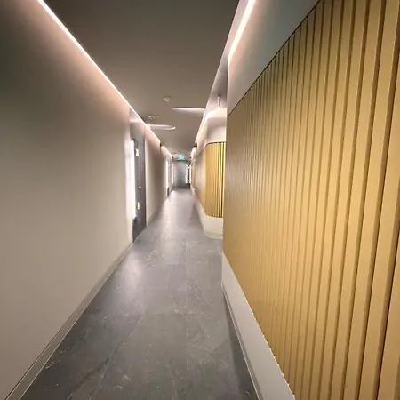 Апартаменты Gold Pool, And Gym Бухарест